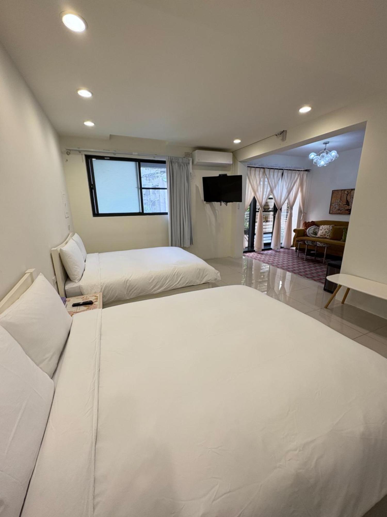 Kaohsiung Raifong Corner Homestay מראה חיצוני תמונה