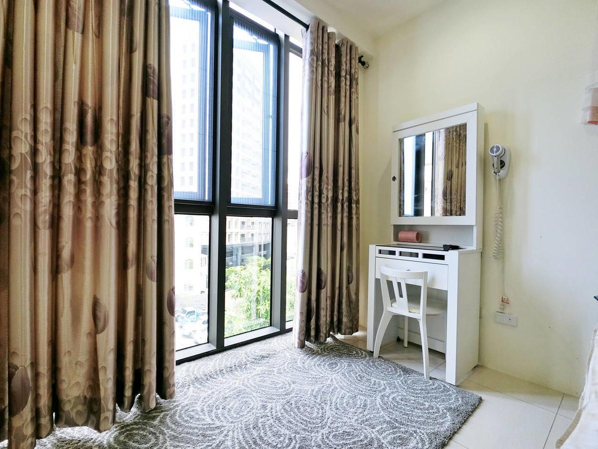 Kaohsiung Raifong Corner Homestay מראה חיצוני תמונה